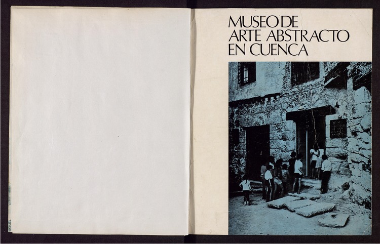 Museo de Arte Abstracto en Cuenca - La biblioteca de